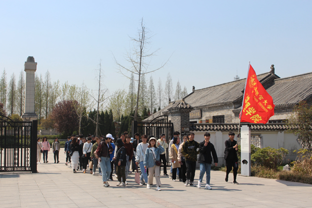 1555223945781086825.jpg 1554363300925046267.jpg