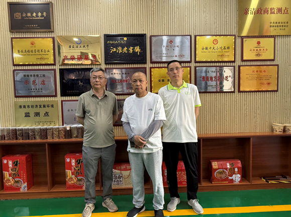 1747639729546098195.png 1.png